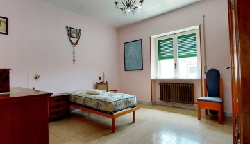 trilocale-via-milano-10.jpg