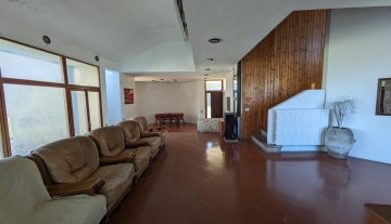 villacarlomagno06jpg.jpg