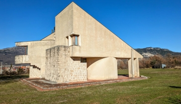 villacarlomagno15jpg.jpg