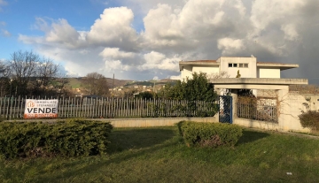villasantamariadeforascb37jpeg.jpg