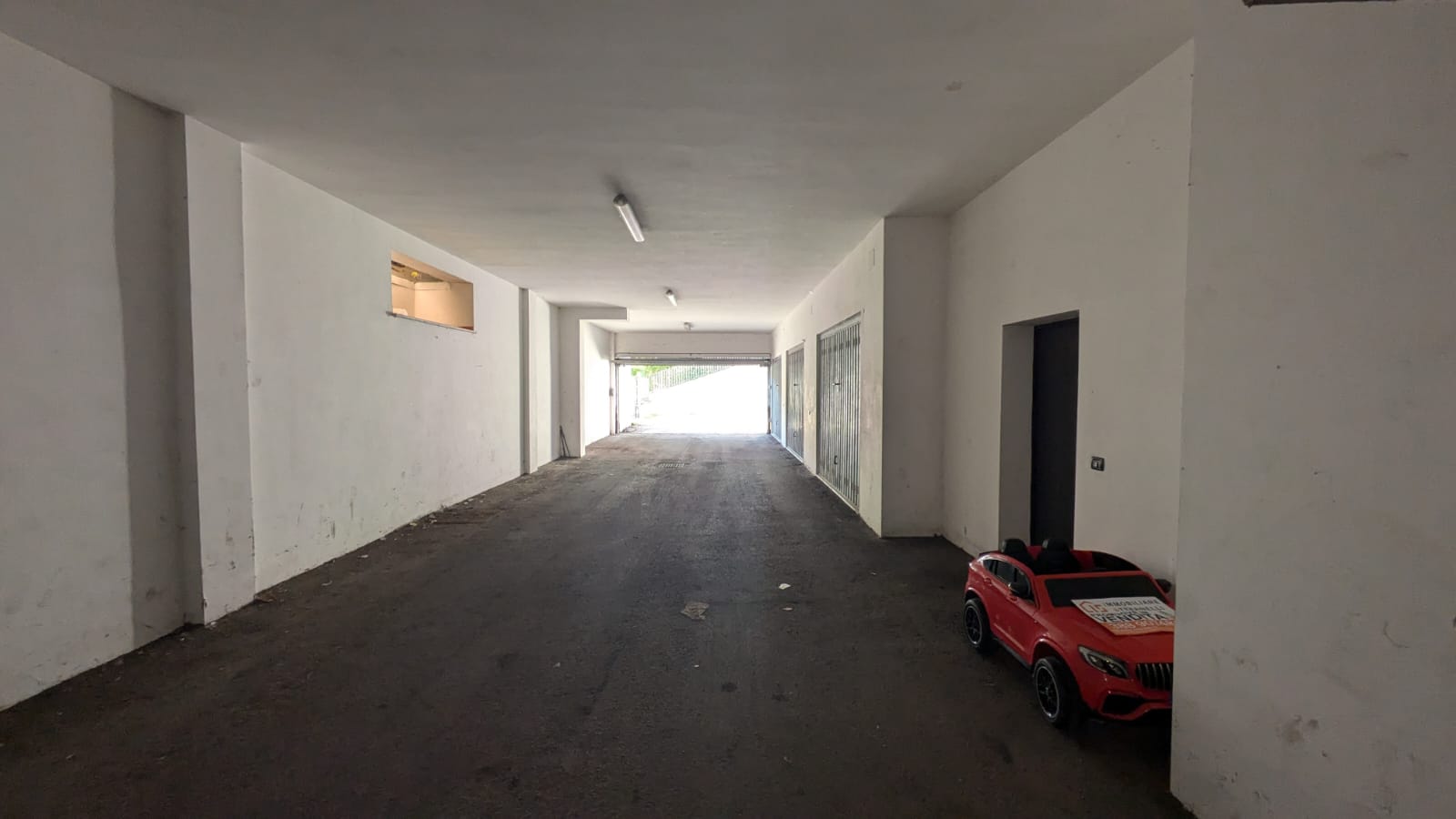 viawagnergarage05jpg.jpg