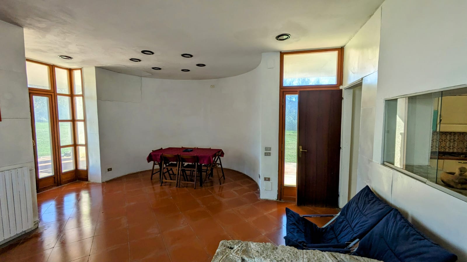 villacarlomagno08jpg.jpg